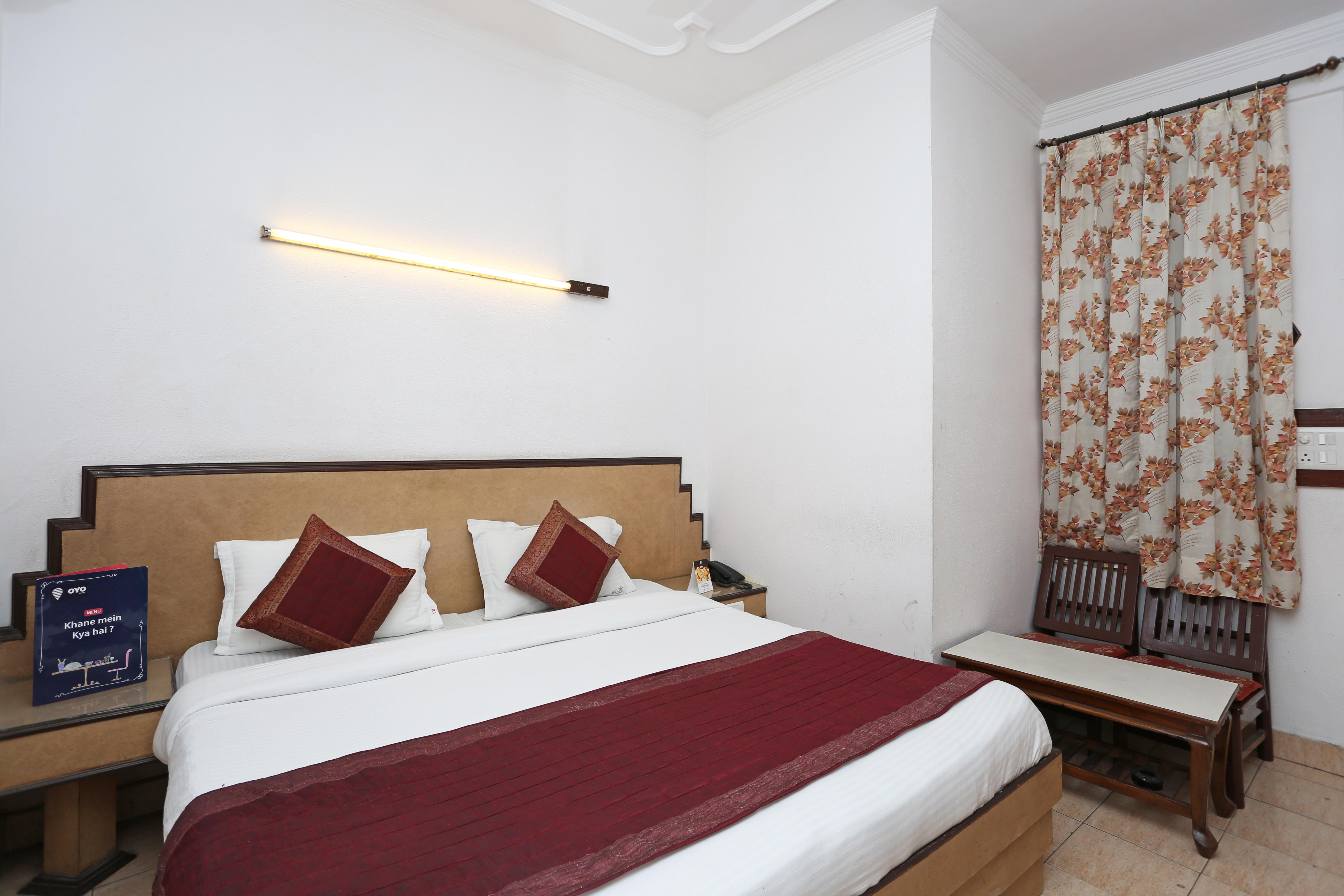 Capital O 10750 Hotel Vivek New Delhi Exteriör bild